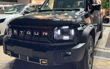 إلنترا مع سائق للإيجار اليومي أو الشهري