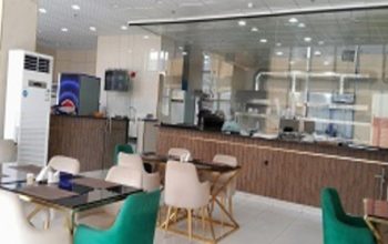 مطعم للتقبيل بكامل معداته في جدة حي الحمدانية