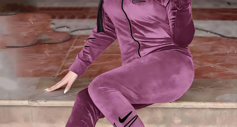 ملابس حريمى