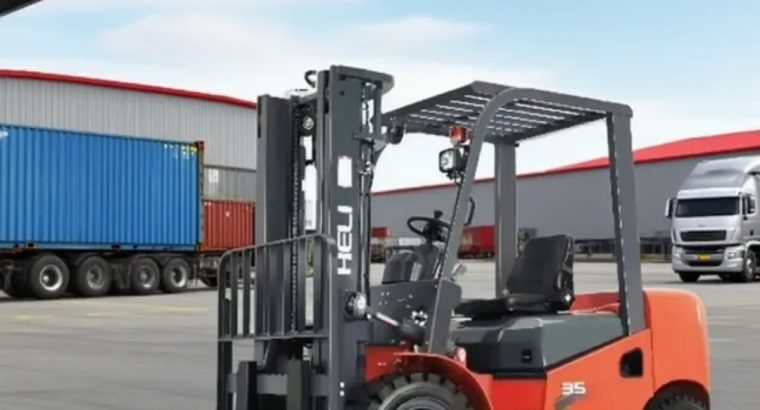 رافعات شوكيه فوركلفت للايجار سيزرلفت...