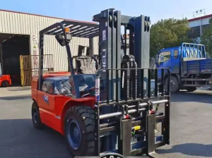 فوركلفت للإيجار في الرياض | Forklift rental R