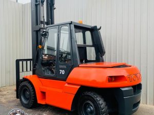 Rent 3T – 25T Forklifts in Riyadh | Almqdad H