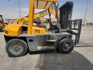 سيزرلفت للايجار رافعات مقصيه للايجار