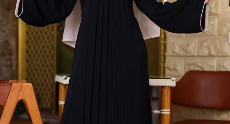 عباية ملكية تطريز كثيف