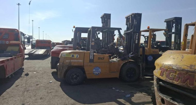 فوركلفت للإيجار الدمام ✮ الرياض...