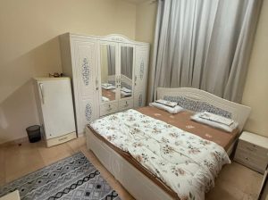 عاملات تنظيف بنظام الساعة عروض عروض