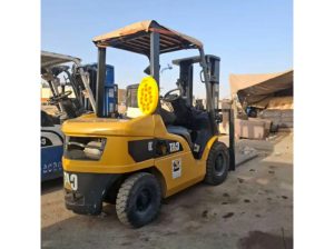 إيجار رافعات شوكية في الدمام – 3 5 7 10 طن
