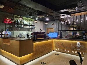 Coffee House للبيع